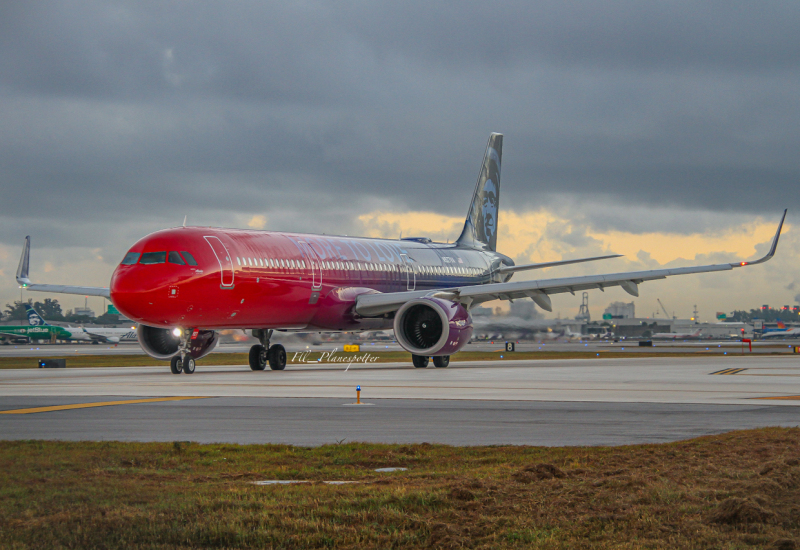 Photo of N927VA - Alaska Airlines Airbus A321NEO at FLL on AeroXplorer Aviation Database