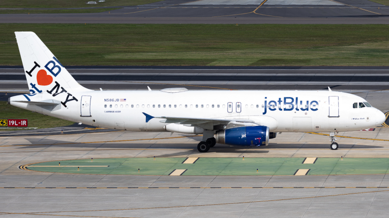 Photo of N586JB - JetBlue Airways Airbus A320 at TPA on AeroXplorer Aviation Database