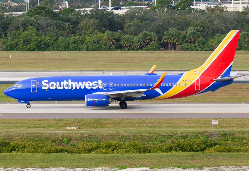Photo of N8571Z - Southwest Airlines Boeing 737-800 at TPA on AeroXplorer Aviation Database