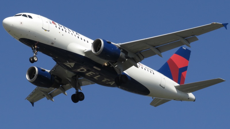 Photo of N363NB - Delta Airlines Airbus A319 at DAB on AeroXplorer Aviation Database