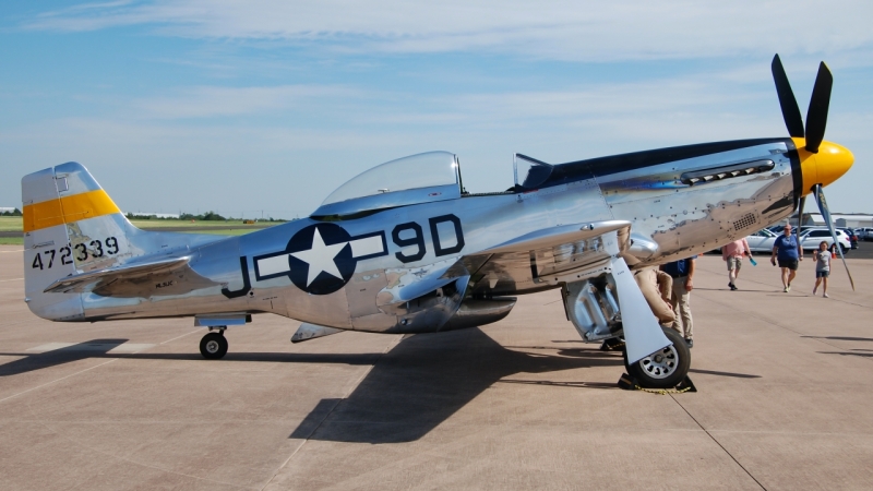 Photo of NL51JC - PRIVATE North American P-51 Mustang at OUN on AeroXplorer Aviation Database