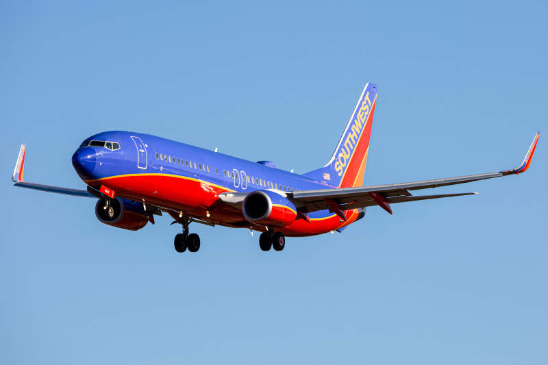 Photo of N8648A - Southwest Airlines Boeing 737-800 at BWI on AeroXplorer Aviation Database