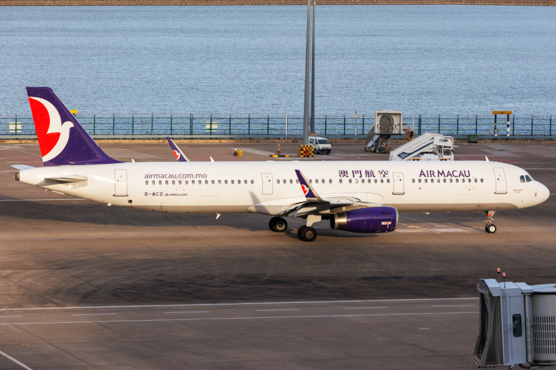 Photo of B-MCD - Air Macau Airbus A321-200 at MFM on AeroXplorer Aviation Database