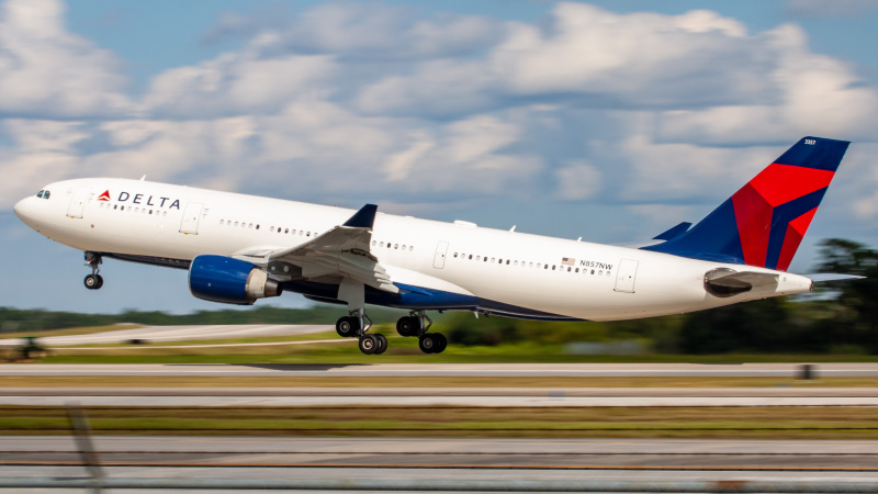 Photo of N857NW - Delta Airlines Airbus A330-200 at MCO on AeroXplorer Aviation Database