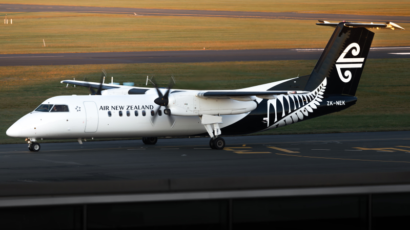 Photo of ZK-NEK - Air New Zealand De Havilland Dash-8 q300 at CHC on AeroXplorer Aviation Database
