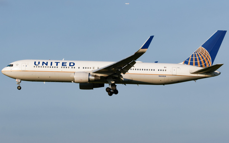 Photo of N644UA - United Airlines Boeing 767-300ER at ZRH on AeroXplorer Aviation Database