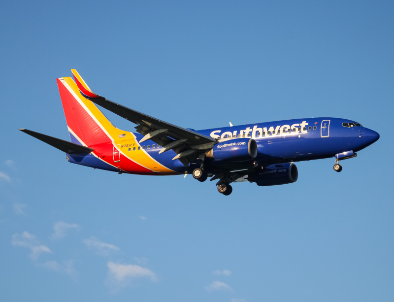 Photo of N233LV - Southwest Airlines Boeing 737-700 at BWI on AeroXplorer Aviation Database