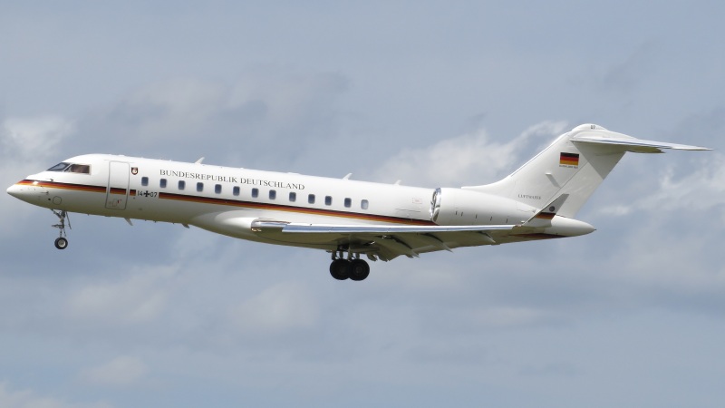 Photo of 14-07 - Luftwaffe  Bombardier BD-700-1A10 Global 6000 at DAB on AeroXplorer Aviation Database