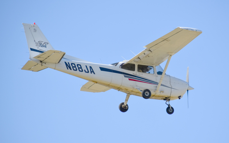 Photo of N88JA - PRIVATE Cessna 172 at MGY on AeroXplorer Aviation Database