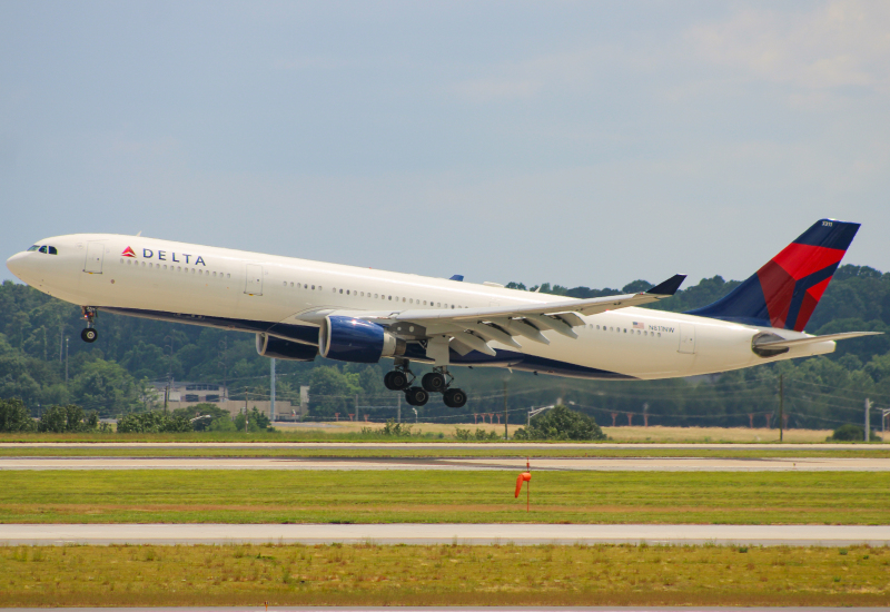 Photo of N811NW - Delta Airlines Airbus A330-300 at ATL on AeroXplorer Aviation Database