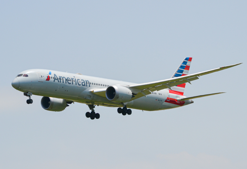 Photo of N827AN - American Airlines Boeing 787-9 at DFW on AeroXplorer Aviation Database