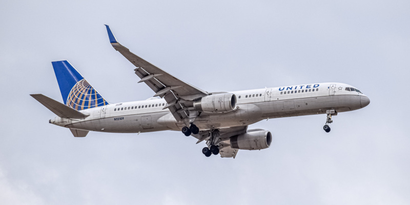 Photo of N12109 - United Airlines Boeing 757-200 at DEN on AeroXplorer Aviation Database