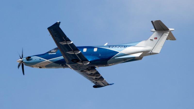 Photo of N452GM - PRIVATE Pilatus PC-12 at LAX on AeroXplorer Aviation Database