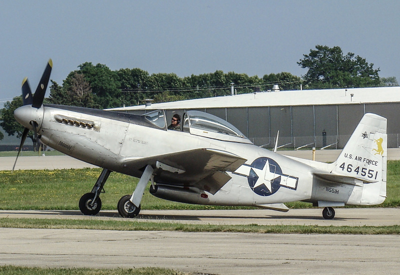 Photo of N551H - PRIVATE P-51 Mustang at OSH on AeroXplorer Aviation Database