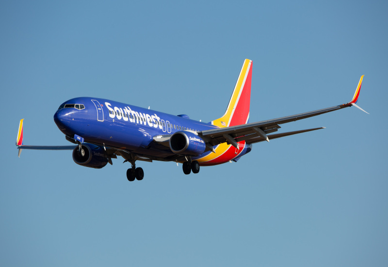 Photo of N8530W - Southwest Airlines Boeing 737-800 at BWI on AeroXplorer Aviation Database
