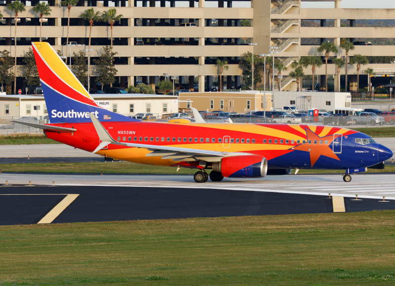 Photo of N955WN - Southwest Airlines Boeing 737-700 at TPA on AeroXplorer Aviation Database