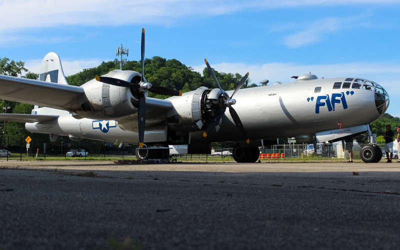 Photo of N529B - PRIVATE Boeing B-29 SuperFortress at LUK on AeroXplorer Aviation Database