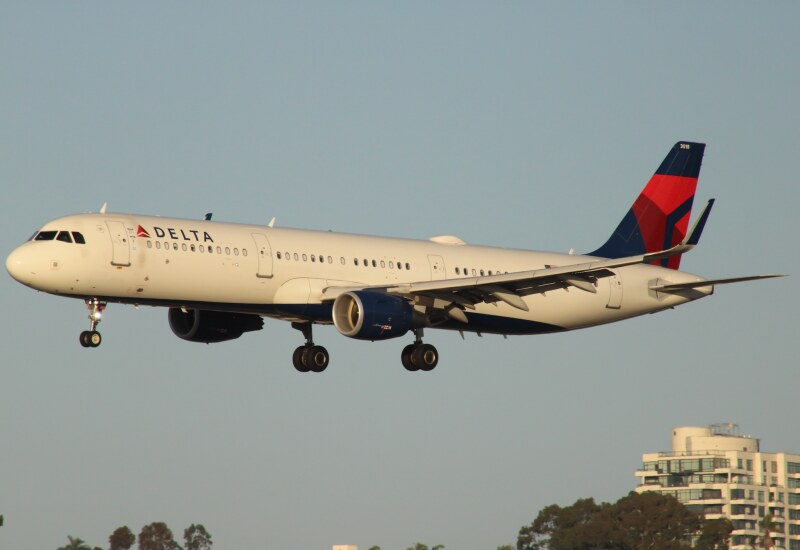 Photo of N318DX - Delta Airlines Airbus A321-200 at SAN on AeroXplorer Aviation Database