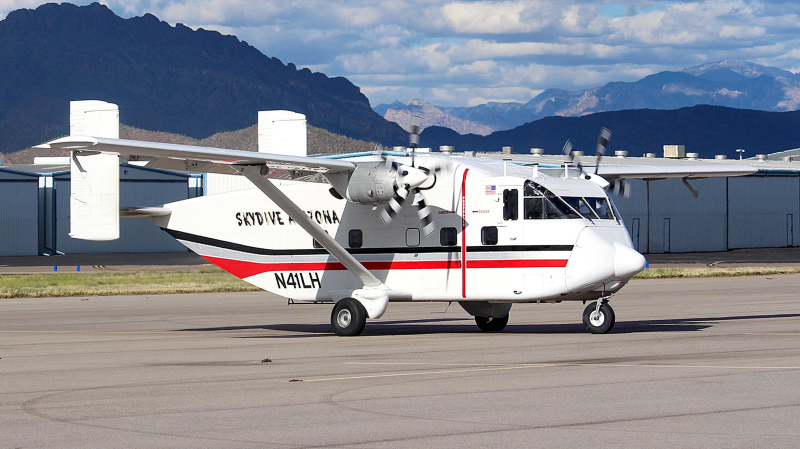 Photo of N41LH - Skydive Arizona Short SC-7 Skyvan 3-100 at RYN on AeroXplorer Aviation Database