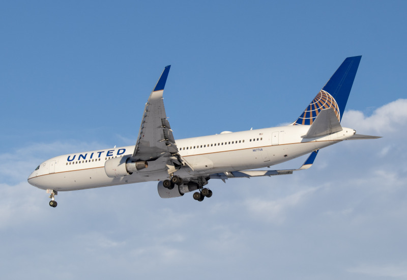 Photo of N677UA - United Airlines Boeing 767-300ER at IAD on AeroXplorer Aviation Database