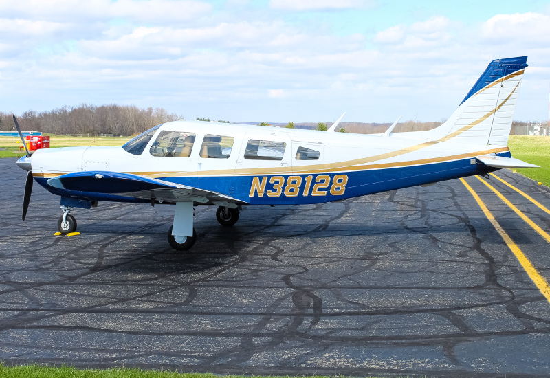Photo of N38128 - PRIVATE  Piper 32 Saratoga/Lance at I69 on AeroXplorer Aviation Database