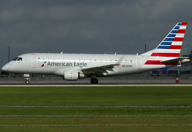 Photo of N826MD - American Eagle Embraer E170 at AUS on AeroXplorer Aviation Database
