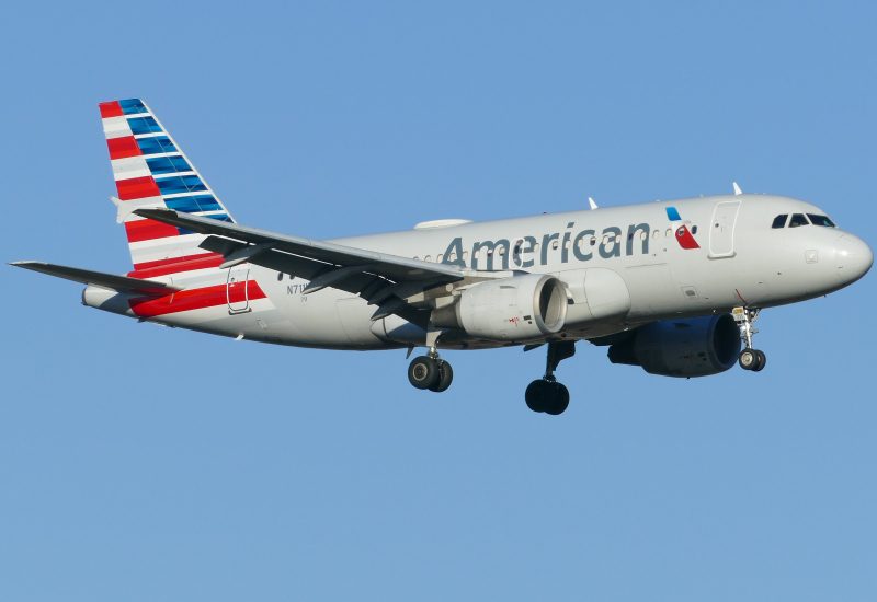 Photo of N711UW - American Airlines Airbus A319 at AUS on AeroXplorer Aviation Database