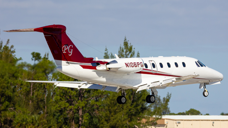 Photo of N106PG - PRIVATE Cessna Citation VII at APF on AeroXplorer Aviation Database