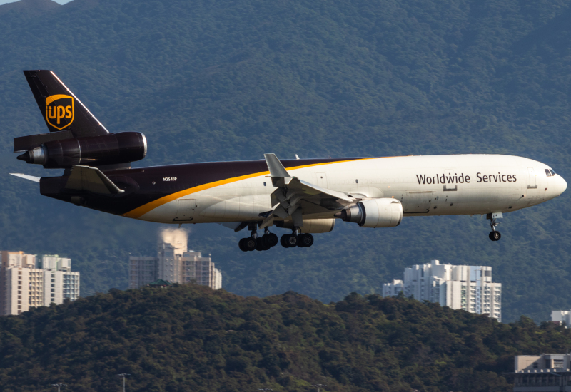 Photo of N254UP - United Parcel Service McDonnell Douglas MD-11F at HKG on AeroXplorer Aviation Database