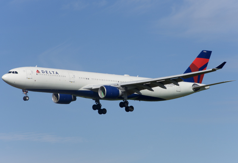 Photo of N820NW - Delta Airlines Airbus A330-300 at GRB on AeroXplorer Aviation Database