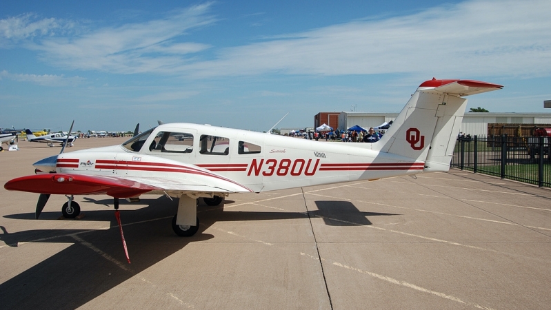 Photo of N380U - PRIVATE Piper 44 Seminole  at KOUN on AeroXplorer Aviation Database