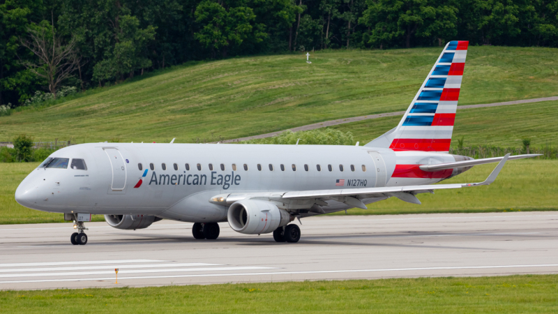 Photo of N127HQ - American Eagle Embraer E175 at CMH on AeroXplorer Aviation Database