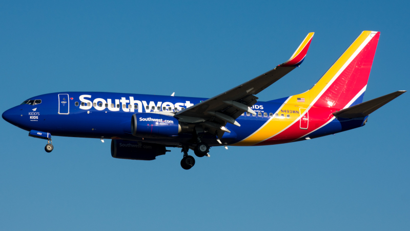 Photo of N493WN - Southwest Airlines Boeing 737-700 at BWI on AeroXplorer Aviation Database