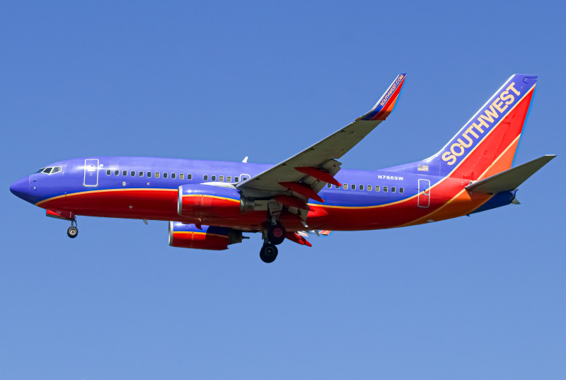 Photo of N786SW - Southwest Airlines Boeing 737-700 at TUL on AeroXplorer Aviation Database