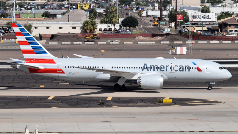 Photo of N874AN - American Airlines Boeing 787-8 at PHX on AeroXplorer Aviation Database