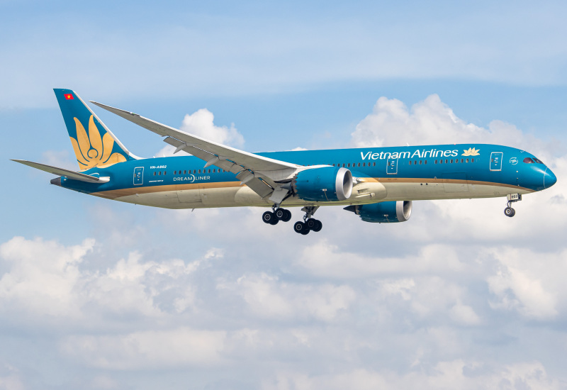 Photo of VN-A862 - Vietnam Airlines Boeing 787-9 at SGN on AeroXplorer Aviation Database