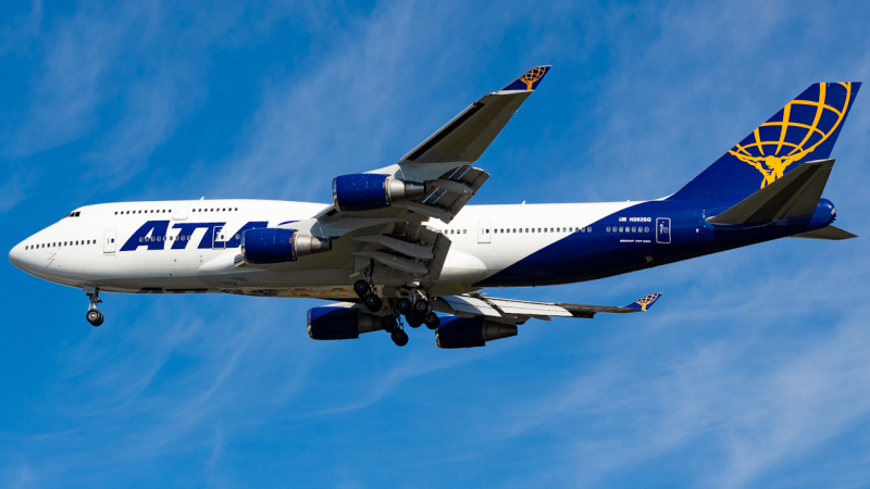 Photo of N263SG - Atlas Air Boeing 747-400 at TPA on AeroXplorer Aviation Database