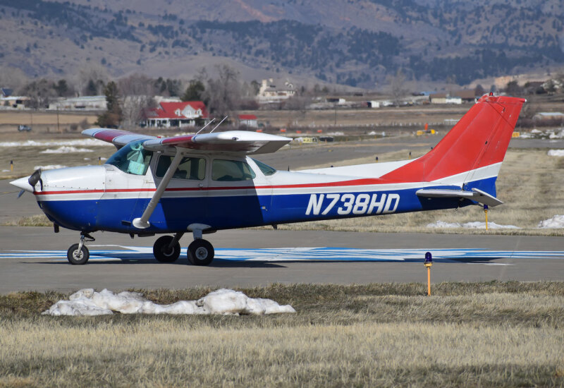 Photo of N738HD - PRIVATE Cessna 172 at LMO on AeroXplorer Aviation Database