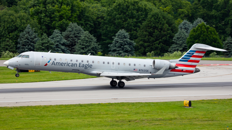 Photo of N763SK - American Eagle Mitsubishi CRJ-700 at CMH on AeroXplorer Aviation Database