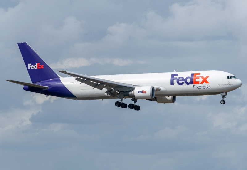 Photo of N132FE - FedEx Boeing 767-300F at MIA on AeroXplorer Aviation Database