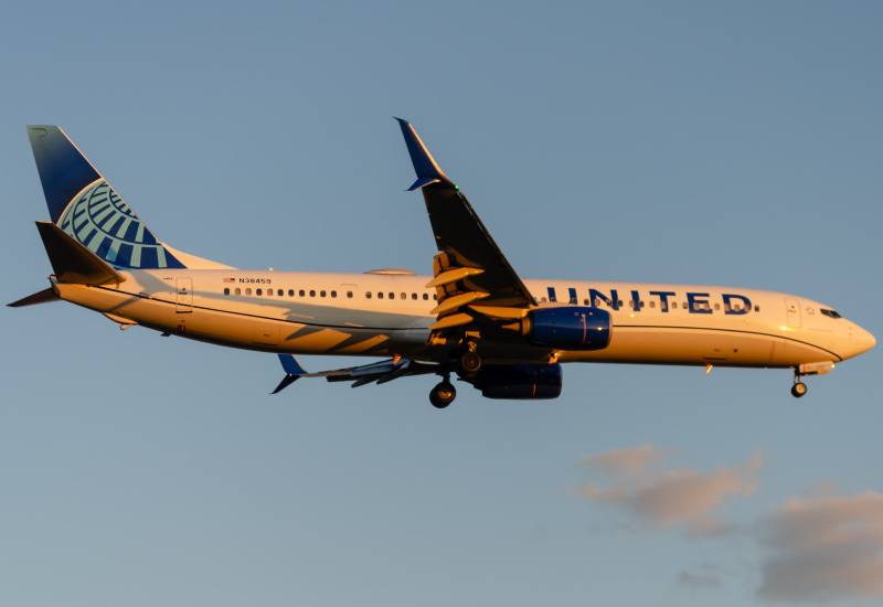 Photo of N38459 - United Airlines Boeing 737-900ER at EWR on AeroXplorer Aviation Database