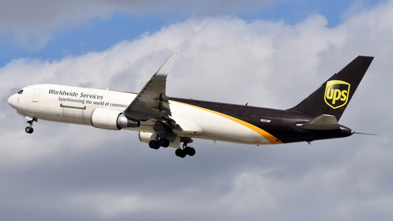 Photo of N331UP - United Parcel Service Boeing 767-300F at SDF on AeroXplorer Aviation Database