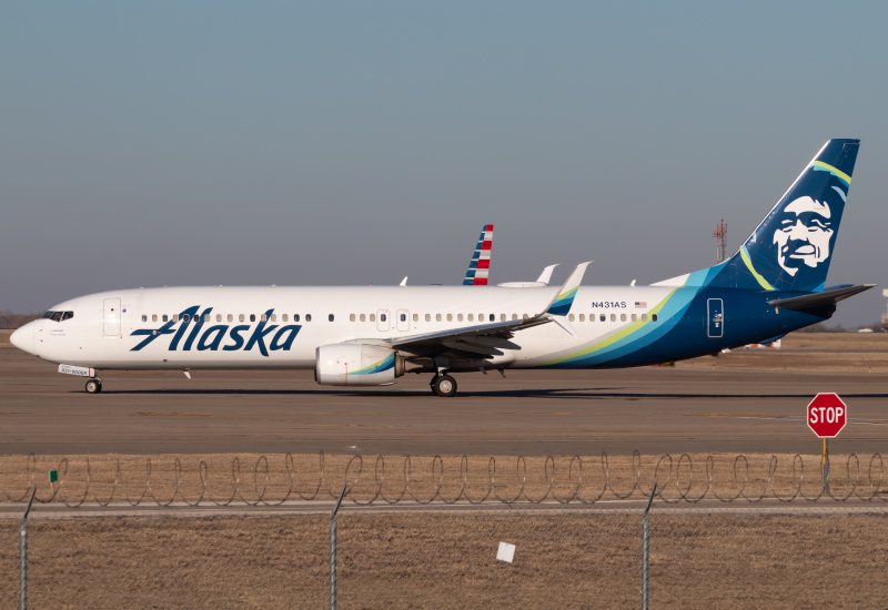 Photo of N431AS - Alaska Airlines Boeing 737-900ER at DFW on AeroXplorer Aviation Database