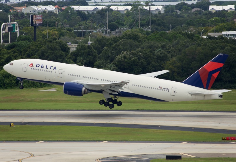 Photo of N864DA - Delta Airlines Boeing 777-200ER at TPA on AeroXplorer Aviation Database