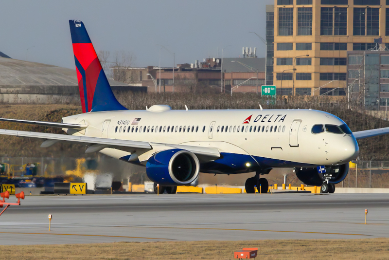 Photo of N314DU - Delta Airlines Airbus A220-300 at ORD on AeroXplorer Aviation Database