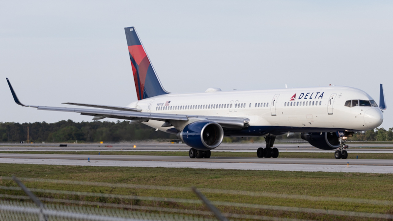 Photo of N6709 - Delta Airlines Boeing 757-200 at MCO on AeroXplorer Aviation Database