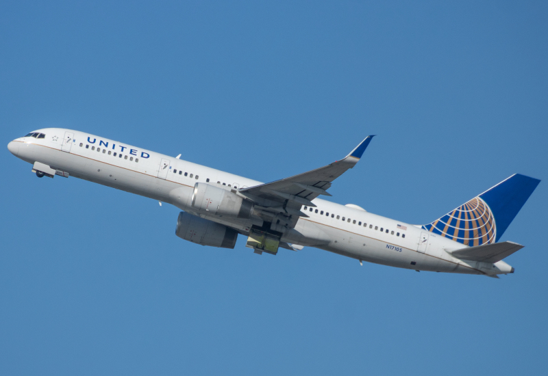 Photo of N17105 - United Airlines Boeing 757-200 at LAX on AeroXplorer Aviation Database