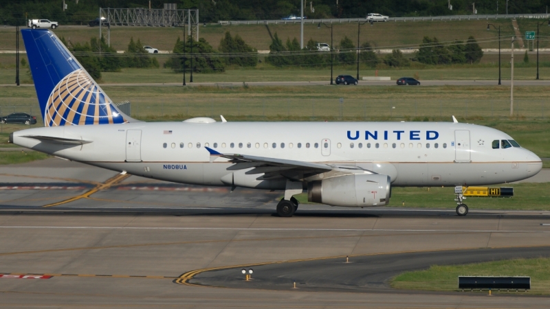 Photo of N808UA - United Airlines Airbus A319 at OKC on AeroXplorer Aviation Database