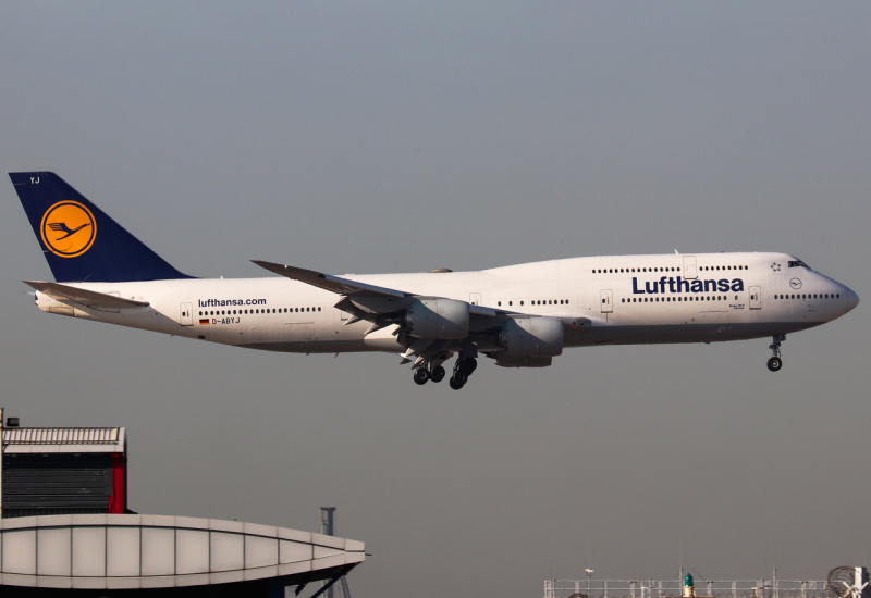 Photo of D-ABYJ - Lufthansa  Boeing 747-8i at HKG on AeroXplorer Aviation Database