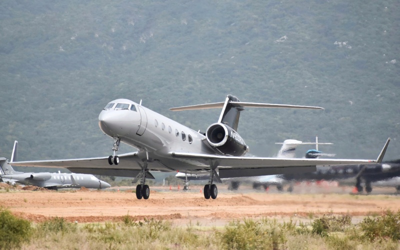 Photo of N400AJ - Bigboy Investment Partnership LLC Gulfstream IV at CSL on AeroXplorer Aviation Database